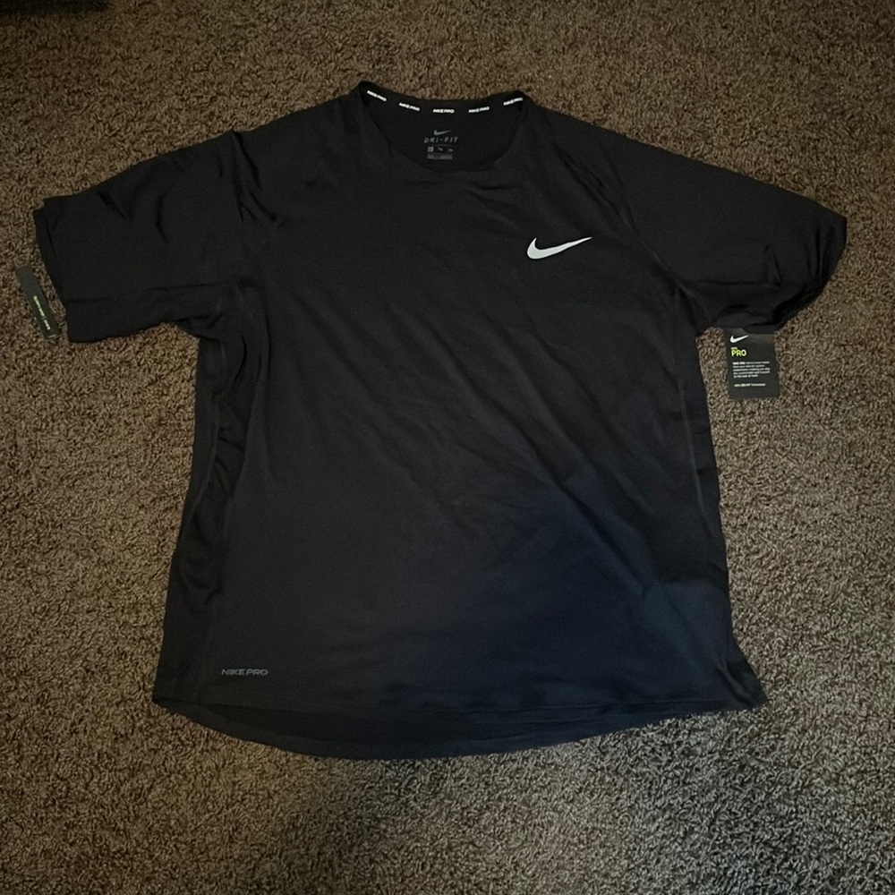 BRAND NEW Nike pro dri-fig shirt